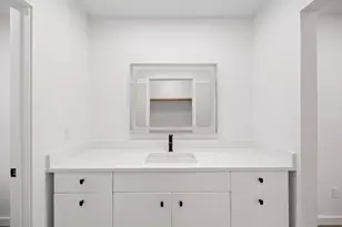 7211 Lakewood Dr, Austin, TX 78750 - Photo 15