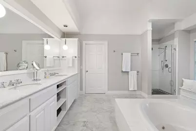 10038 Circleview Drive, Austin, TX 78733 - Photo 13