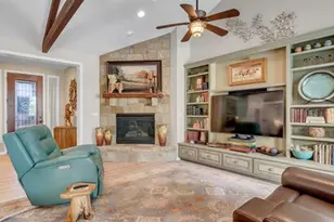 288 Lehne Loop, Buchanan Dam, TX 78609 - Photo 5