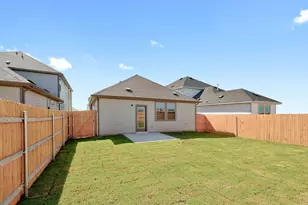 222 Hornet St, Elgin, TX 78621 - Photo 25