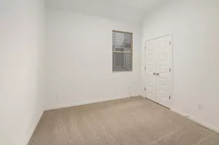 222 Hornet St, Elgin, TX 78621 - Photo 23