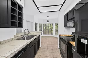 4711 Spicewood Springs Rd, Austin, TX 78759 - Photo 15