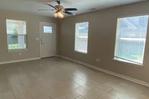 13323 Villa Park Dr, Austin, TX 78729 - Photo 3