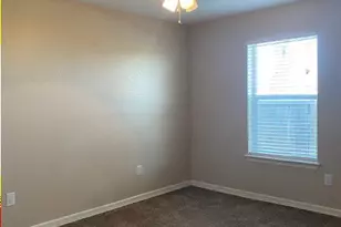 13323 Villa Park Dr, Austin, TX 78729 - Photo 15