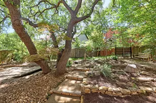 406 Hazeltine Dr, Lakeway, TX 78734 - Photo 21