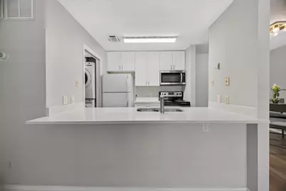 3115 Helms Street #314, Austin, TX 78705 - Photo 17