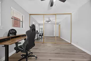 3115 Helms St, Austin, TX 78705 - Photo 9