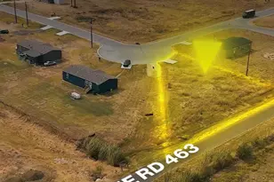 256 Castellana Wy, Elgin, TX 78621 - Photo 3