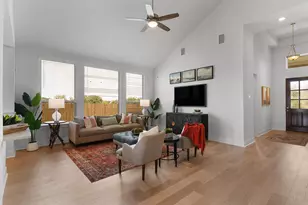 233 Montecido Dr, Liberty Hill, TX 78642 - Photo 9