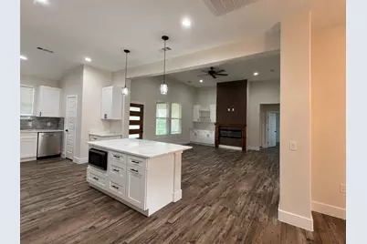 488 County Road 468, Elgin, TX 78621 - Photo 5