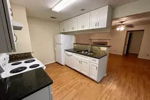 10003 Parliament House Rd, Austin, TX 78729 - Photo 7