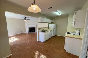 10003 Parliament House Rd, Austin, TX 78729 - Photo 23