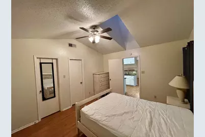 10003 Parliament House Road, Austin, TX 78729 - Photo 5