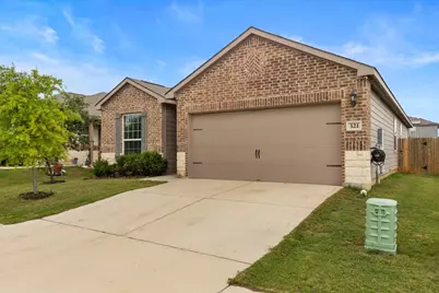 321 Freedom Park Avenue, Liberty Hill, TX 78642 - Photo 3