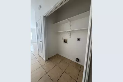 609 M L K Drive #A, Elgin, TX 78621 - Photo 7