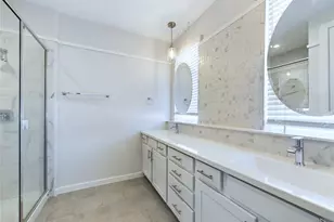 12001 Vista Parke Dr, Austin, TX 78726 - Photo 11