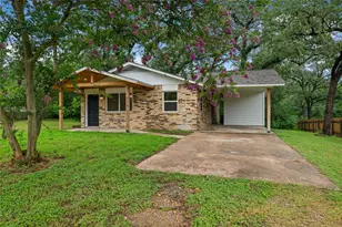 212 Cool Water Dr, Bastrop, TX 78602 - Photo 17
