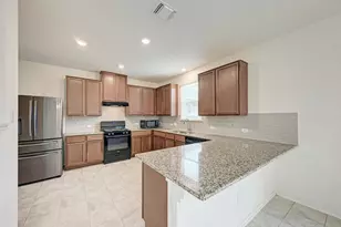 521 Lady Swiss Ln, Hutto, TX 78634 - Photo 13