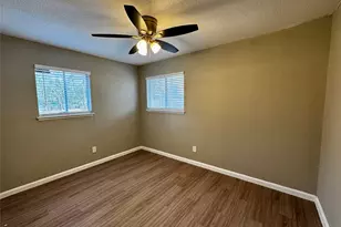 202 W N Loop Blvd, Austin, TX 78751 - Photo 5