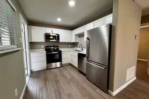 202 W N Loop Blvd, Austin, TX 78751 - Photo 3