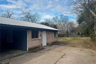 202 W N Loop Blvd, Austin, TX 78751 - Photo 1