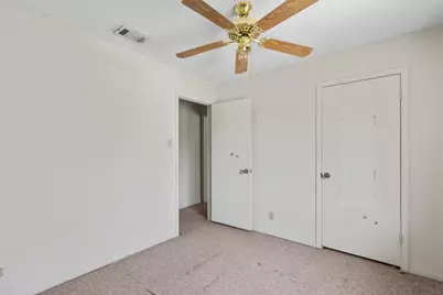 5400 Salem Walk Drive, Austin, TX 78745 - Photo 11