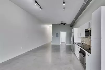 2235 E 6th Street #406, Austin, TX 78702 - Photo 9