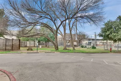 2235 E 6th Street #406, Austin, TX 78702 - Photo 21