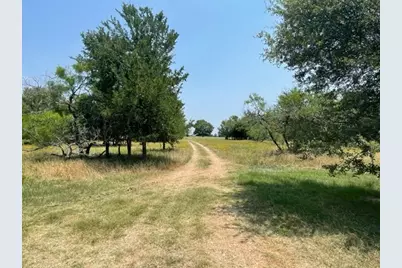 1010 County Road 490, Elgin, TX 78621 - Photo 9