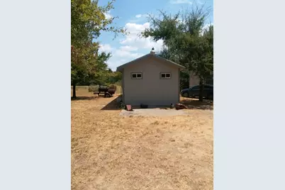 1010 County Road 490, Elgin, TX 78621 - Photo 25