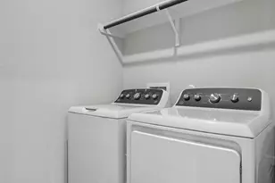 202 Chesterfield Dr, Kyle, TX 78640 - Photo 23