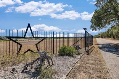 878 Ranch Road 2766, Johnson City, TX 78636 - Photo 39