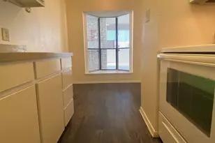 2604 Salado St, Austin, TX 78705 - Photo 5