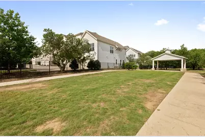 2624 Metcalfe Road #2, Austin, TX 78741 - Photo 31