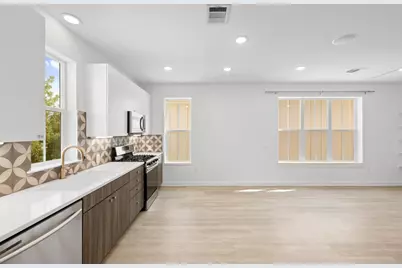 2624 Metcalfe Road #2, Austin, TX 78741 - Photo 9