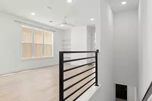 2624 Metcalfe Rd, Austin, TX 78741 - Photo 21