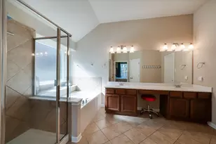 13717 Long Shadow Dr, Manor, TX 78653 - Photo 19