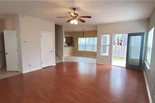 1176 Bedford St, Austin, TX 78702 - Photo 7