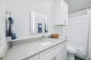 1218 Eleanor St, Austin, TX 78721 - Photo 29