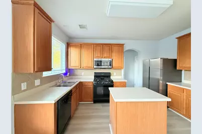 1711 Brandon Keller Court, Pflugerville, TX 78660 - Photo 13