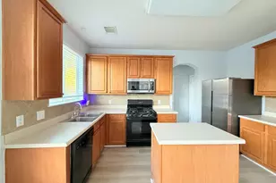 1711 Brandon Keller Ct, Pflugerville, TX 78660 - Photo 13