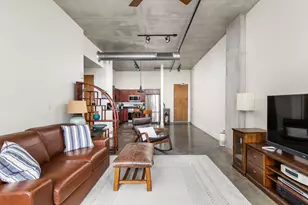 800 W 5th St, Austin, TX 78703 - Photo 11