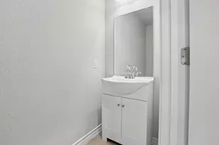 1704 Los Olivios Wy, Austin, TX 78725 - Photo 15