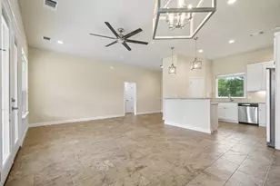 6 Round Bluff Cir, Wimberley, TX 78676 - Photo 19