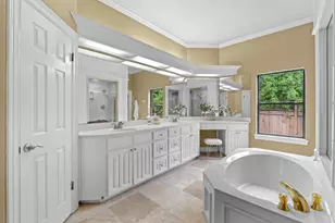 8900 Bell Mountain Dr, Austin, TX 78730 - Photo 21