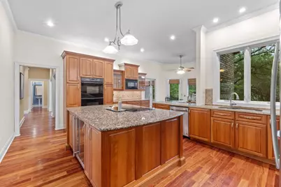 8900 Bell Mountain Drive, Austin, TX 78730 - Photo 13