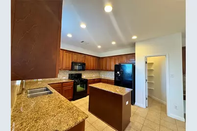 3640 Fossilwood Way, Round Rock, TX 78681 - Photo 9