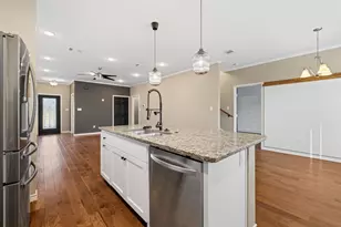 609A W 7th St, Taylor, TX 76574 - Photo 11