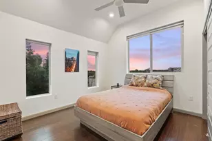 1158 Ridgeway Dr, Austin, TX 78702 - Photo 19