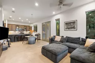 1158 Ridgeway Dr, Austin, TX 78702 - Photo 9